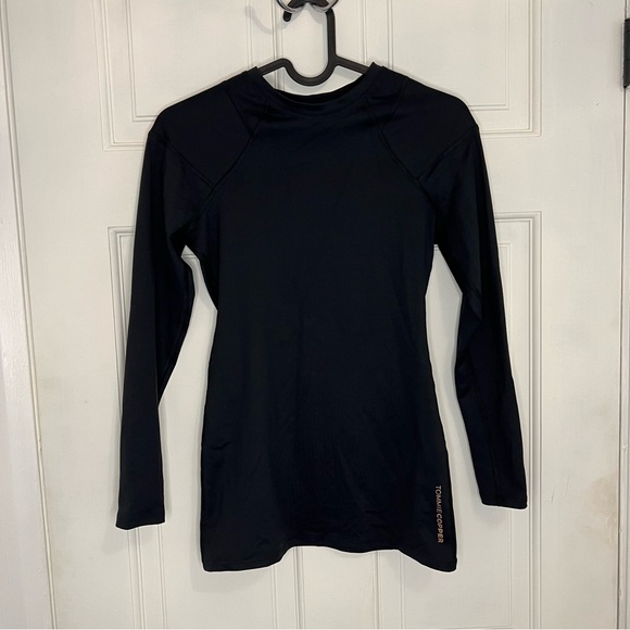 Compression -Tommie Copper Women's Pro-Grade Long Sleeve Shoulder Support Shirt - Picture 9 of 13